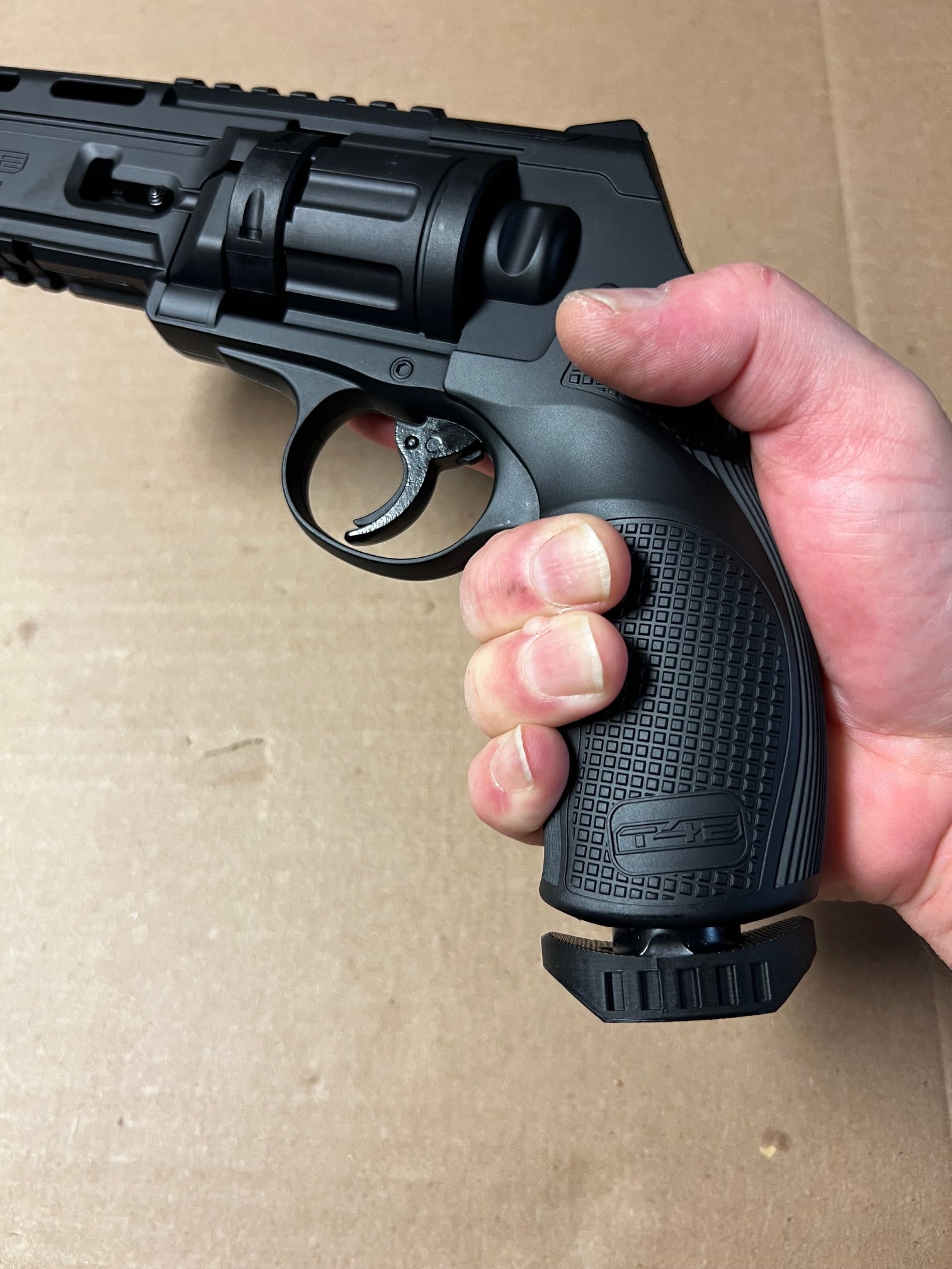 Punch Button Universal schwarz für HDR 68 CO2 RAM Revolver Kal. .68 kaufen Punch Button Universal schwarz für HDR 68 CO2 RAM Revolver Kal. .68 kaufen